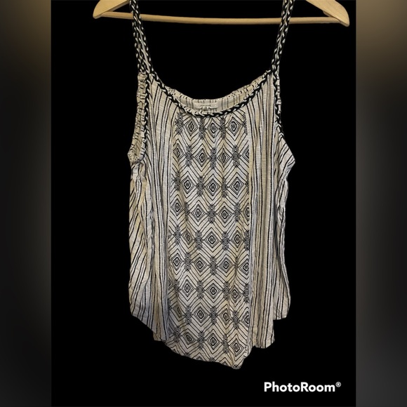Women’s Maurices size 2X tank top with braided shoulder straps - Picture 1 of 4